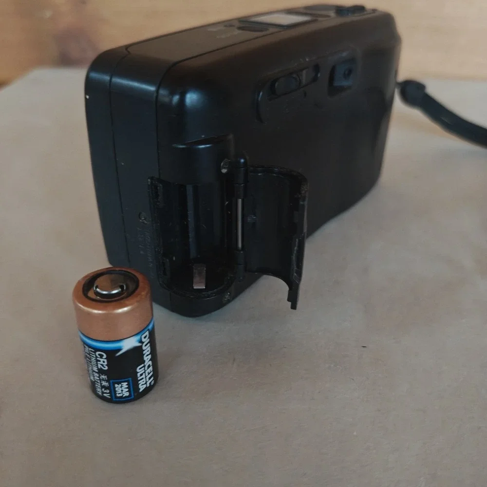 Minolta Vectis 10 Date‎ Black 25-50mm Point & Shoot 35mm Film Camera UnTested C1